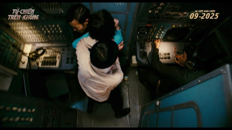 Ekip đầu tư mô hình máy bay kích thước thực