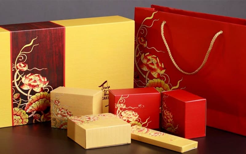 Hộp bánh thể hiện đẳng cấp và quyền quý rõ rệt