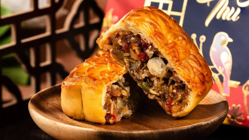 Bánh thập cẩm xá xíu