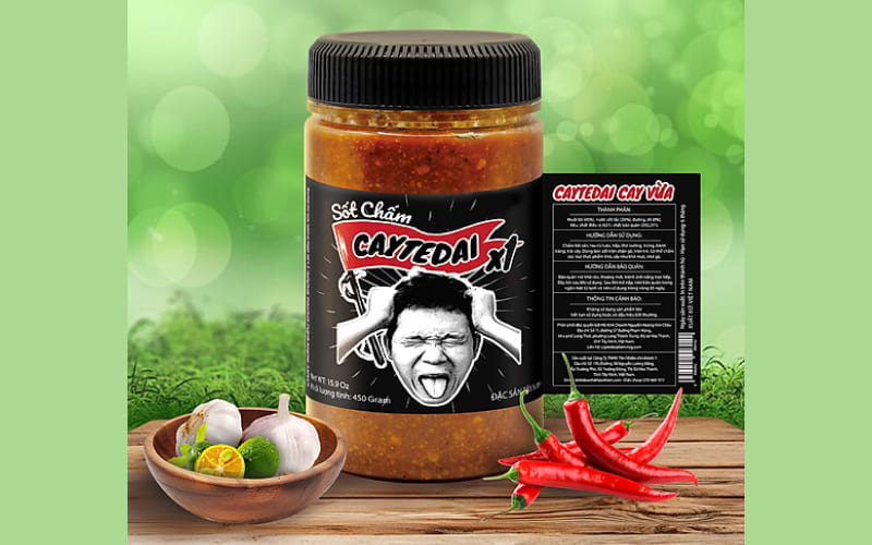 Sốt cay tê dại nổi bật với kết cấu sánh mịn, màu đỏ cam bắt mắt