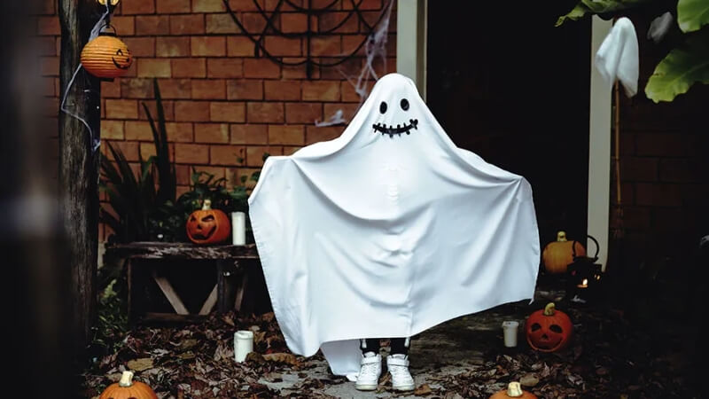 "Đoán bóng quái vật" (Guess the Monster)