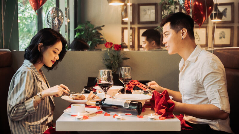 Gợi ý các kịch bản theo tính cách của bạn gái
