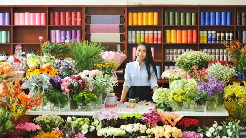 Bạn có thể tìm mua hoa tại các cửa hàng lớn
