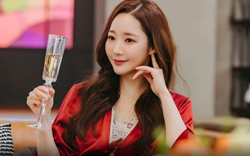 Kỹ xảo điện ảnh sống động, hình ảnh sắc nét ấn tượng.
