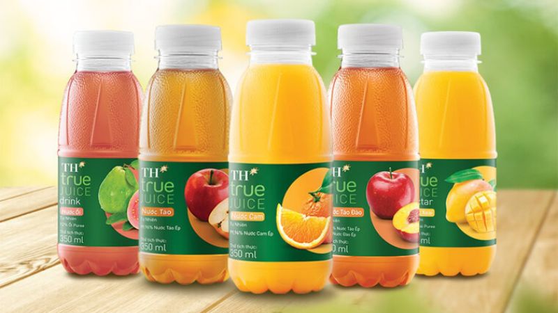TH true JUICE còn có vị cam, ổi, xoài, táo đào,... TH true JUICE còn có vị cam, ổi, xoài, táo đào,...