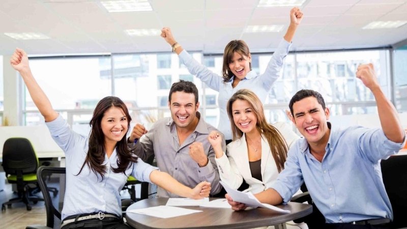 Bạn cần tạo không khí vui vẻ trong các hoạt động