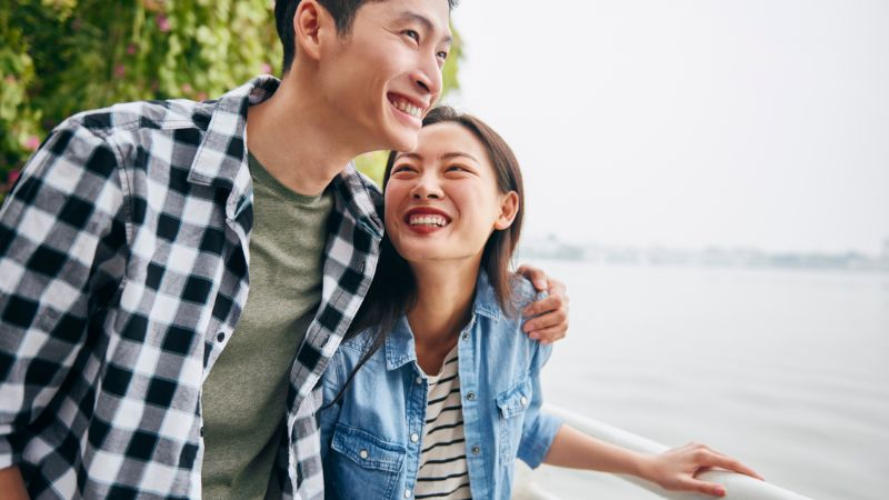 Em không đòi quà, cũng chẳng cần hoa, chỉ cần một “cái gật đầu” từ anh thôi nha