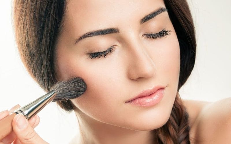 Xu hướng “Your Skin But Better”: Bí quyết cho lớp nền tự nhiên