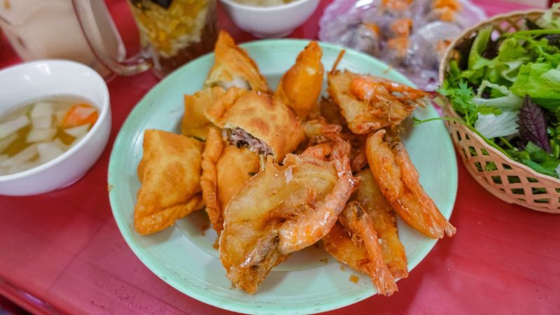 Bánh gối, bánh tôm
