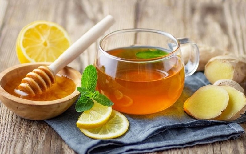 Trà gừng mật ong làm ấm cơ thể, giảm ho và thông mũi hiệu quả Trà gừng mật ong làm ấm cơ thể, giảm ho và thông mũi hiệu quả