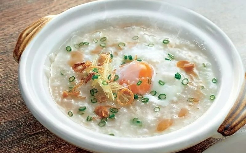 Món ăn nóng giúp cơ thể ấm áp, tăng đề kháng và hỗ trợ hồi phục nhanh Món ăn nóng giúp cơ thể ấm áp, tăng đề kháng và hỗ trợ hồi phục nhanh