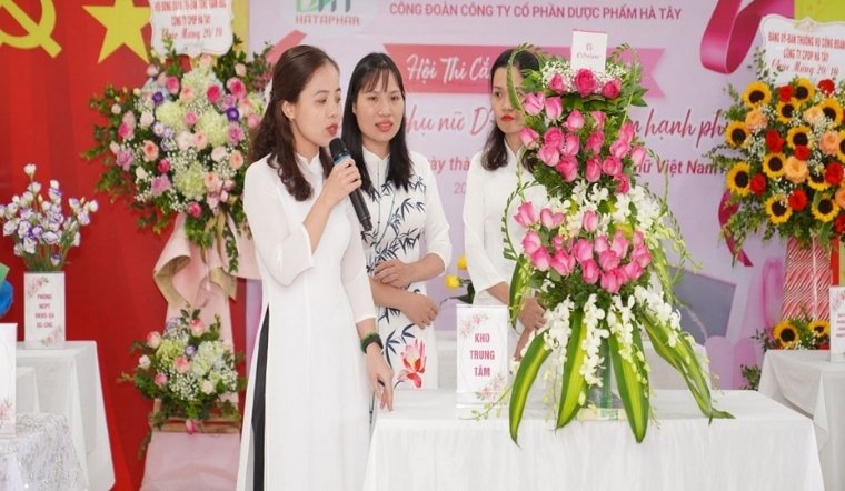 Tổng hợp 20+ bài thuyết trình cắm hoa 20/10 ý nghĩa, hay nhất