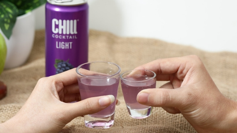 Chill Cocktail có độ cồn từ 3 - 4% Chill Cocktail có độ cồn từ 3 - 4%