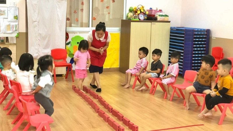 Những bài thơ ngắn, dễ thương tặng cô