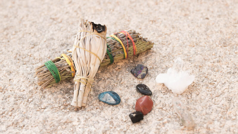 Thanh tẩy đá phong thủy bằng đất