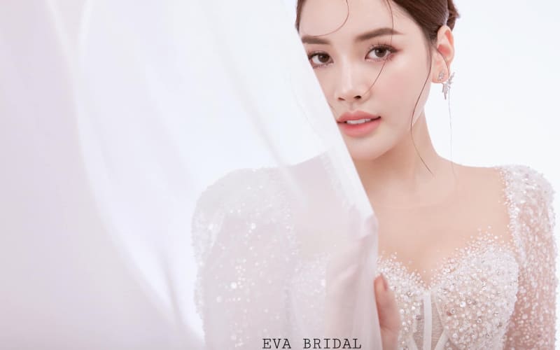 Cửa hàng áo cưới Eva Bridal Cửa hàng áo cưới Eva Bridal