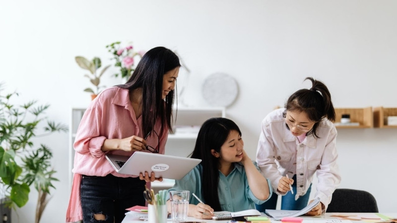 Người mệnh Thiên Hà Thủy hợp với các công việc yêu cầu sự sáng tạo Người mệnh Thiên Hà Thủy hợp với các công việc yêu cầu sự sáng tạo