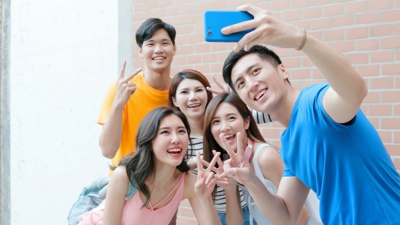 Thiên Thượng Hỏa hợp nhất với mệnh Mộc và Hỏa