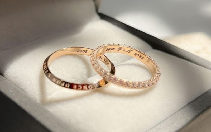 Nhẫn mỏng cần tư vấn kỹ trước khi khắc. Nhẫn mỏng cần tư vấn kỹ trước khi khắc.