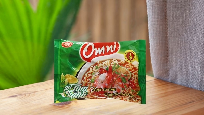 Sản phẩm bao gồm vắt mì dai ngon và gói gia vị đặc trưng Sản phẩm bao gồm vắt mì dai ngon và gói gia vị đặc trưng