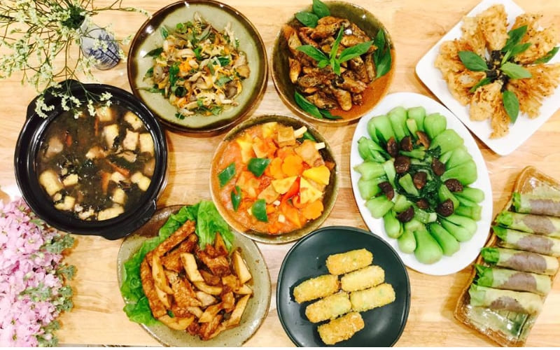 Ăn chay đều đặn giúp cơ thể khỏe mạnh và tinh thần sảng khoái. Ăn chay đều đặn giúp cơ thể khỏe mạnh và tinh thần sảng khoái.