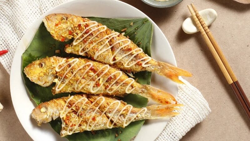 Cá chiên sả ớt Cá chiên sả ớt