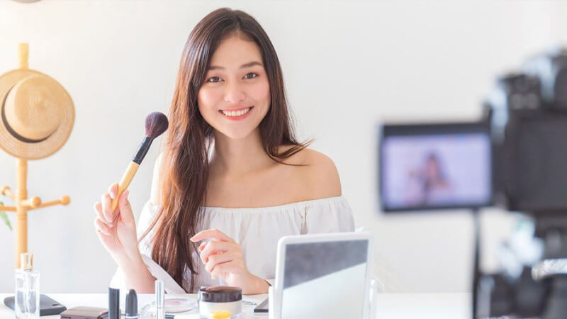 Tạo kịch bản Review sản phẩm Tạo kịch bản Review sản phẩm
