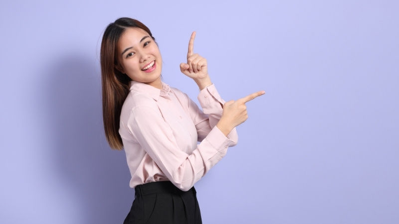 Người có lông mày lưỡi mác mạnh mẽ, quyết đoán, thẳng thắn và có tố chất lãnh đạo Người có lông mày lưỡi mác mạnh mẽ, quyết đoán, thẳng thắn và có tố chất lãnh đạo