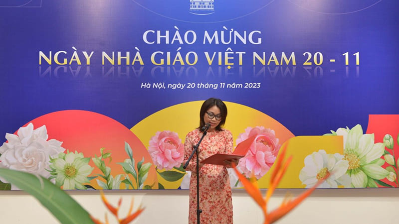 Bước 1: Lựa chọn chủ đề cho buổi tọa đàm 20/11 Bước 1: Lựa chọn chủ đề cho buổi tọa đàm 20/11