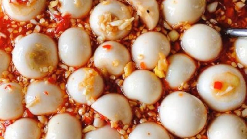 Cà teo là loại cà nhỏ, vỏ mỏng, thịt giòn Cà teo là loại cà nhỏ, vỏ mỏng, thịt giòn