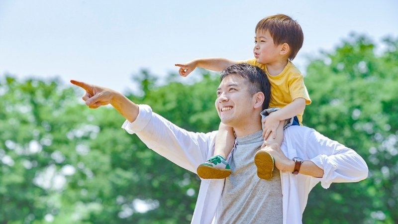 Mỗi ngày con càng hiểu hơn tình yêu thương bao la của bố Mỗi ngày con càng hiểu hơn tình yêu thương bao la của bố