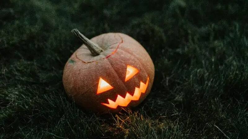 Hình nền Halloween cho máy tính bảng 5 Hình nền Halloween cho máy tính bảng 5