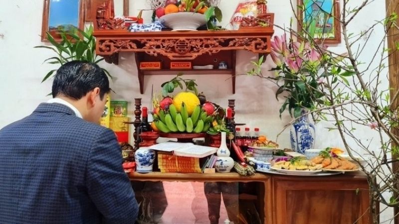 Văn khấn mùng 1 tháng 10 cúng gia tiên Văn khấn mùng 1 tháng 10 cúng gia tiên