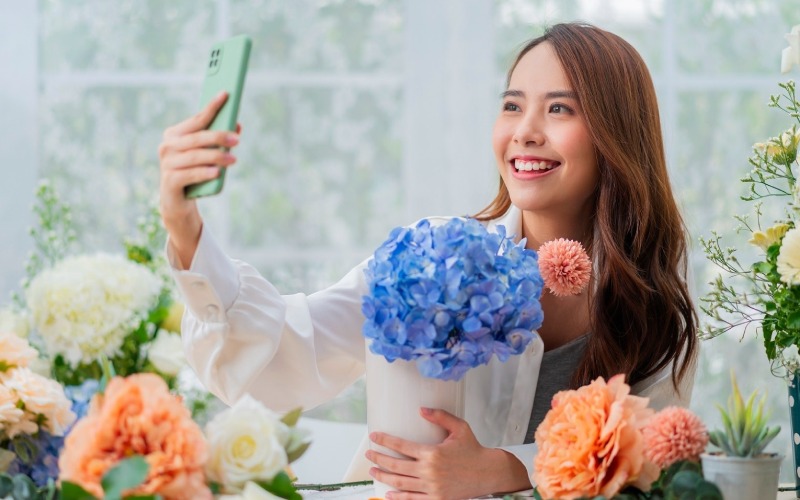 Gợi ý quà 20/10 tặng người yêu cực dễ mua tại Bách hóa XANH