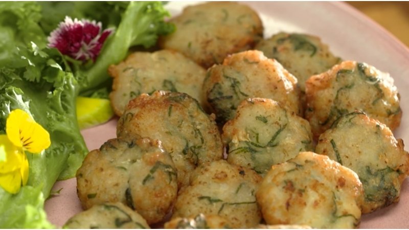 Chả cá lóc lá lốt vàng ươm