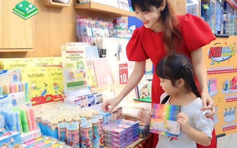 Nguyên liệu mặt nạ Halloween dễ mua tại cửa hàng hoặc online