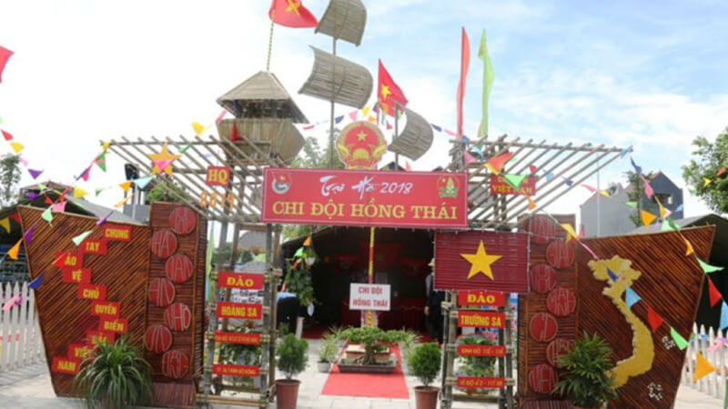 Mẫu 3 chủ đề sáng tạo từ vật liệu tái chế Mẫu 3 chủ đề sáng tạo từ vật liệu tái chế