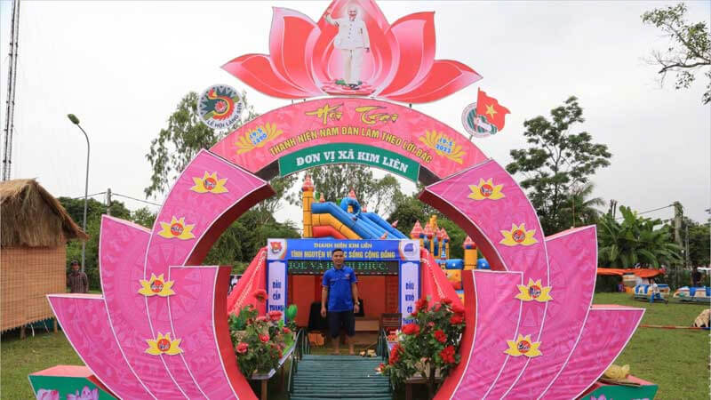 Mẫu 5 chủ đề khát vọng vươn xa Mẫu 5 chủ đề khát vọng vươn xa