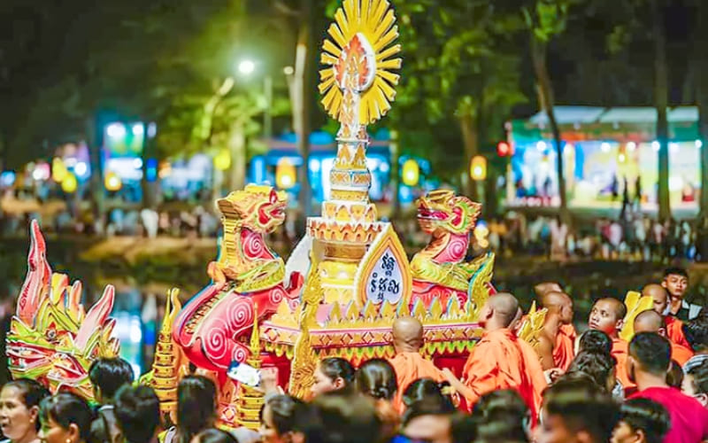 Lịch sử và ý nghĩa của lễ hội Ok Om Bok