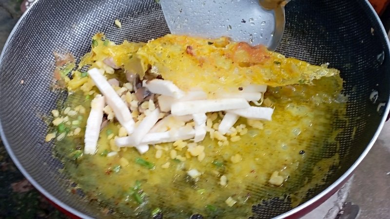 Bánh xèo ốc gạo Bánh xèo ốc gạo