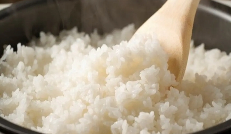 5 cách chữa cơm nhão thành tơi, ráo nước đơn giản
