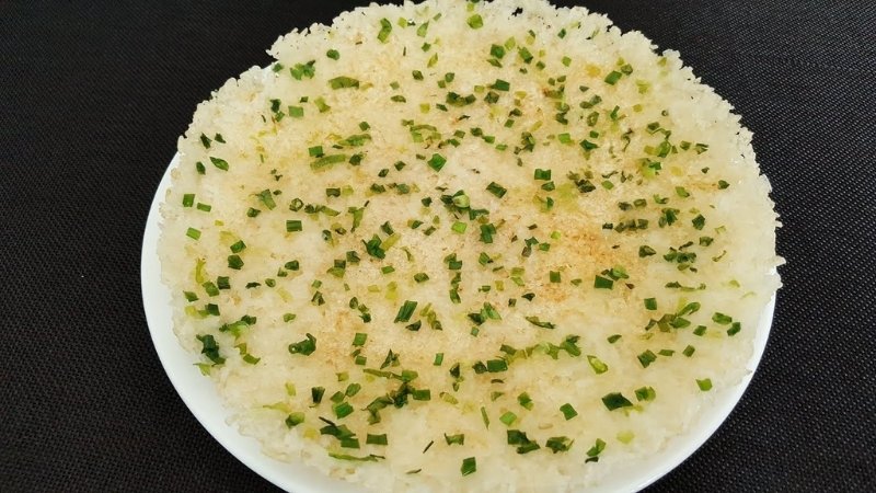 Làm cơm cháy chà bông