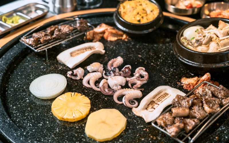 Quán tạo ấn tượng bởi phong cách phục vụ chuyên nghiệp