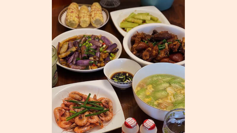 Mâm cơm nhà số 19 Mâm cơm nhà số 19