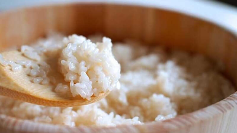 Hong xôi trên chảo chống dính