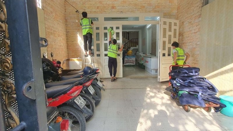 Xử lý vết bẩn cứng đầu