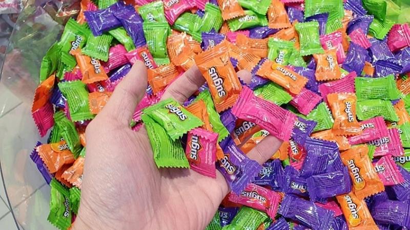 Sugus là thương hiệu kẹo mềm nổi tiếng có nguồn gốc từ Thụy Sĩ