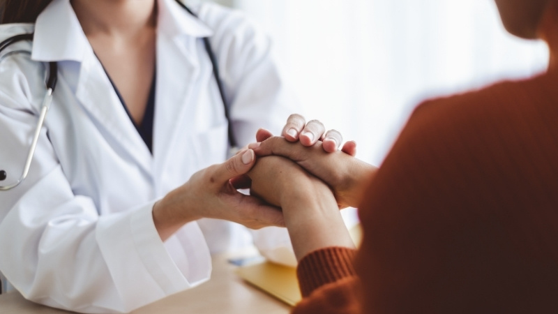 Sao Tả Phù tại cung Tật Ách dù có bệnh tật cũng dễ gặp thầy thuốc giỏi