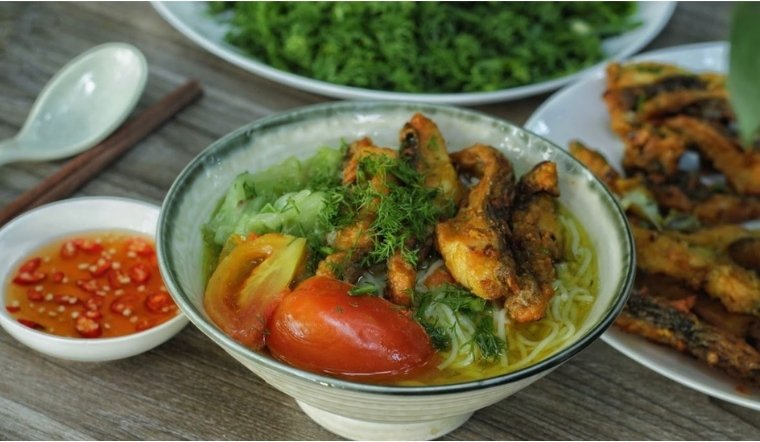 Tọa độ 10 quán ăn đường Bạch Đằng ngon quên lối về