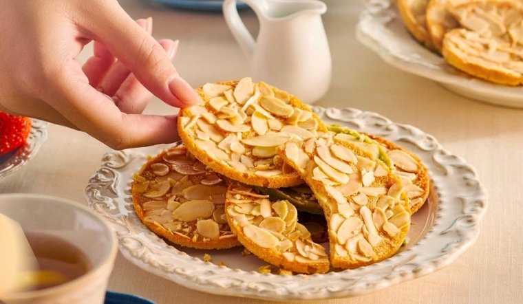 Bánh cookie hạnh nhân Sun Guzto: 8 vị, giá bán và có ngon không?